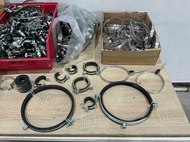 Metalen beugels - afbeelding 8 van  8