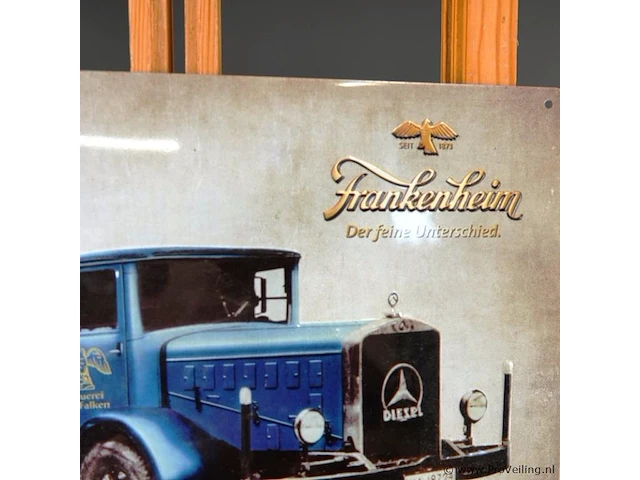 Metalen blechschild van de brauerei frankenheim met een afbeelding van een historisch bezorgvoertuig lkw von brauerei frankenheim - afbeelding 4 van  6