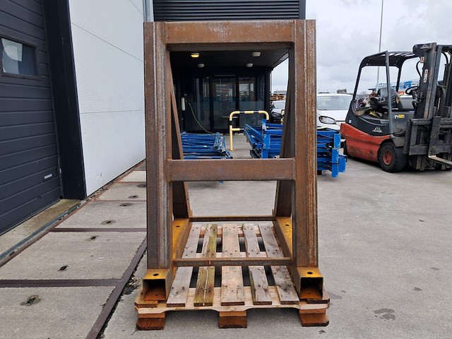 Metalen bok - afbeelding 2 van  8