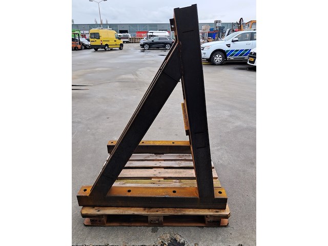 Metalen bok - afbeelding 3 van  8