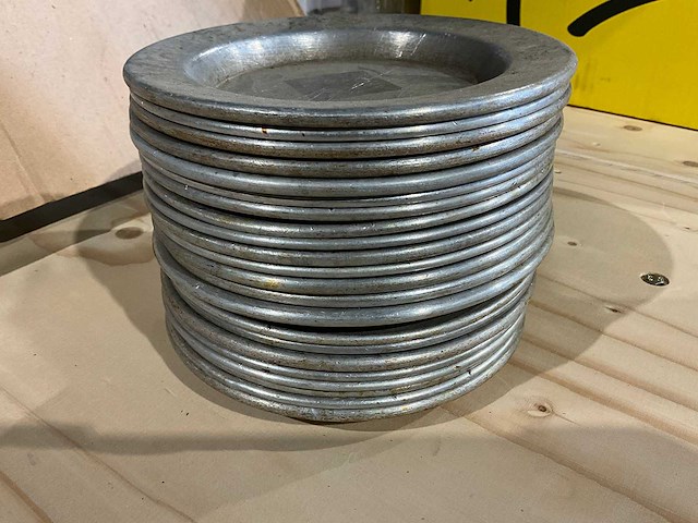 Metalen bord ø 17 cm (20x) - afbeelding 2 van  2