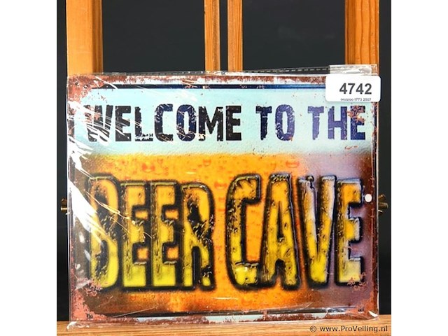 Metalen bord beer cave - afbeelding 1 van  1