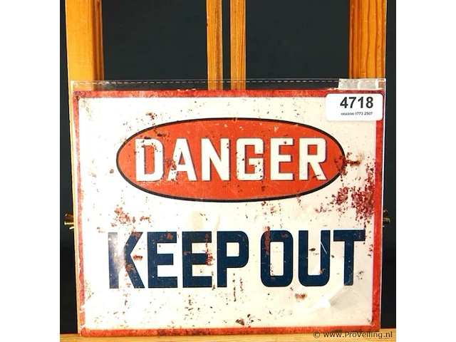 Metalen bord keep out - afbeelding 1 van  1