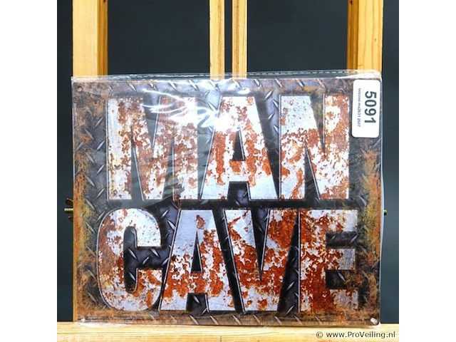 Metalen bord man cave - afbeelding 1 van  1