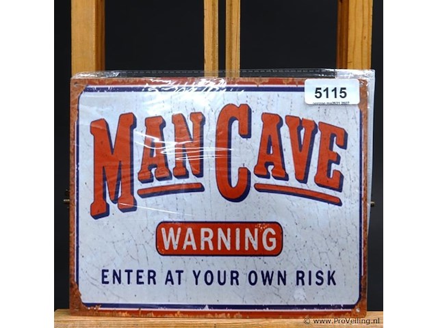Metalen bord man cave - afbeelding 1 van  1