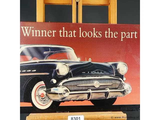 Metalen bord met een reproductie van een klassieke buick-autoadvertentie en de tekst "winner that looks the part" - afbeelding 4 van  6