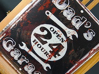 Metalen bord open 24hrs - afbeelding 2 van  5