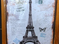 Metalen bord paris