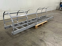 Metalen buitentrap (2x) - afbeelding 1 van  6