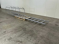 Metalen buitentrap - afbeelding 5 van  5