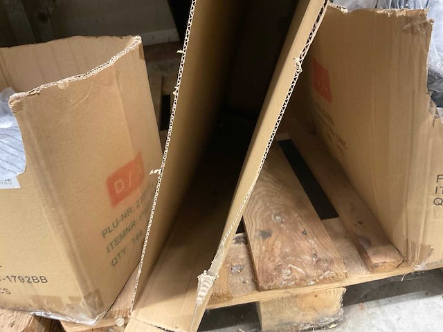 Metalen decoratie - afbeelding 13 van  59