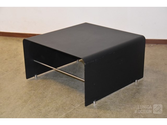 Metalen designtafel - afbeelding 1 van  4