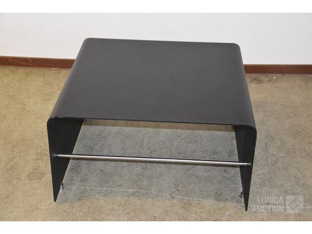 Metalen designtafel - afbeelding 4 van  4