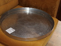 Metalen dienblad met doorsnede 60 cm. - afbeelding 1 van  2