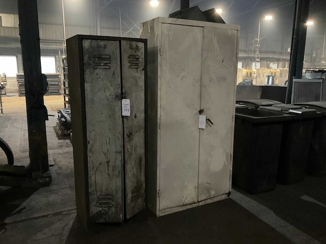 Metalen dossierkast (2x) - afbeelding 1 van  4