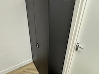 Metalen draaideurkast - afbeelding 3 van  3