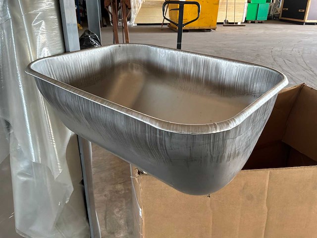 Metalen drinkbak (20x) - afbeelding 4 van  6