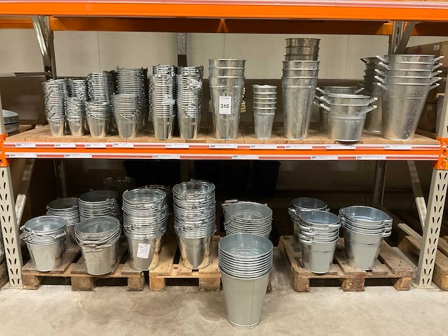 Metalen emmers - afbeelding 1 van  21