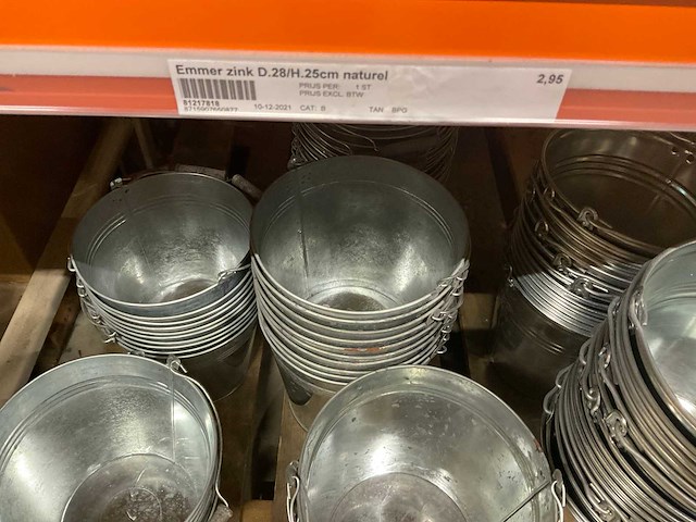 Metalen emmers - afbeelding 13 van  21