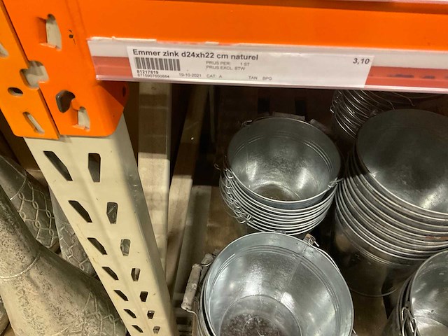 Metalen emmers - afbeelding 14 van  21