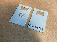 Metalen flessenopener bankpasformaat (1600x) - afbeelding 1 van  3