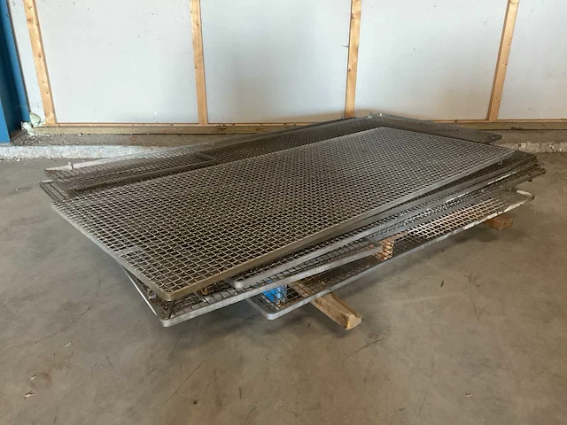 Metalen gaaspanelen - afbeelding 1 van  3