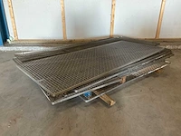 Metalen gaaspanelen - afbeelding 1 van  3