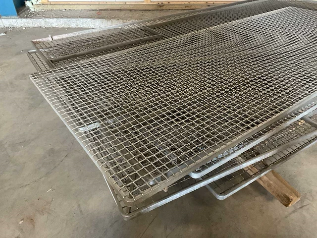 Metalen gaaspanelen - afbeelding 1 van  1