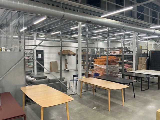 Metalen gaaswand 24 meter inclusief deur - afbeelding 1 van  8