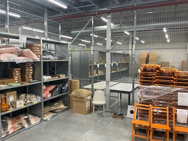 Metalen gaaswand 24 meter inclusief deur - afbeelding 5 van  8