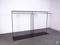 Metalen garderoberek - afbeelding 2 van  2