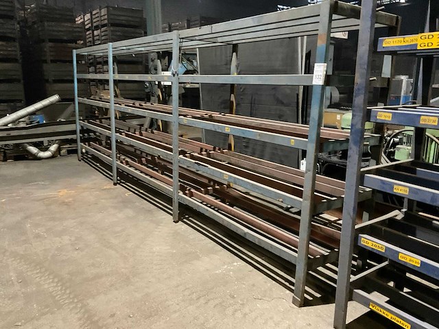 Metalen gelaste stelling - afbeelding 1 van  4