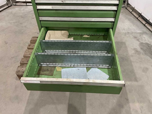 Metalen gereedschapskast - afbeelding 7 van  7