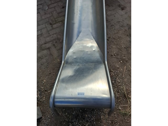 Metalen glijbaan - afbeelding 6 van  6