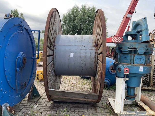 Metalen haspel - afbeelding 2 van  3