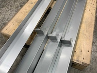 Metalen hoekbeschermers (200x ) - afbeelding 3 van  3