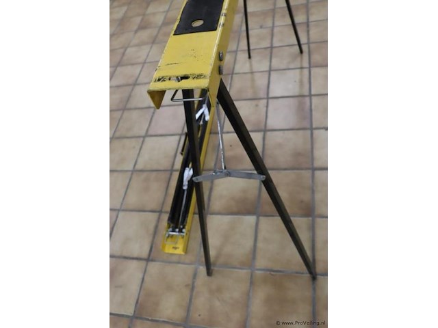 Metalen inklapbare schraag - 100x9x78cm - 2 stuks - afbeelding 2 van  7