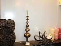 Metalen kandelaar hoogte 55 cm. - afbeelding 1 van  2