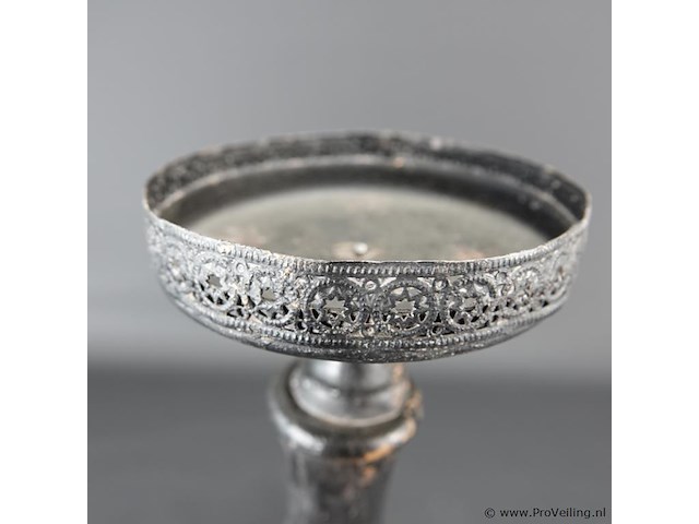 Metalen kandelaar - afbeelding 4 van  5