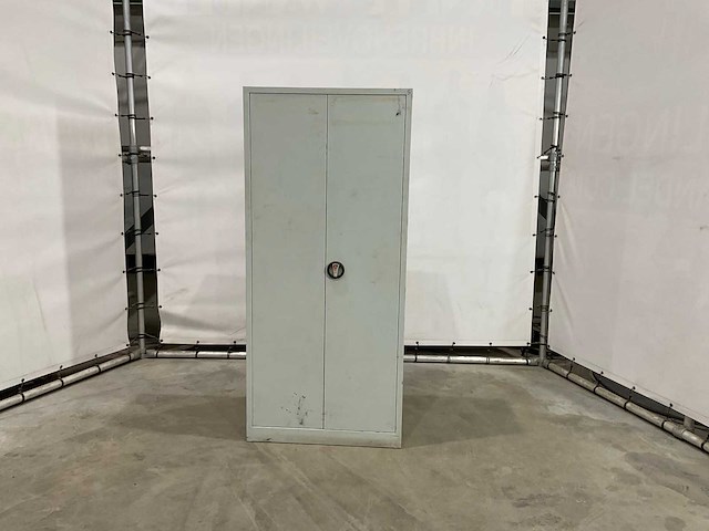 Metalen kast - afbeelding 3 van  5
