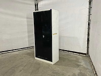 Metalen kast - afbeelding 1 van  5