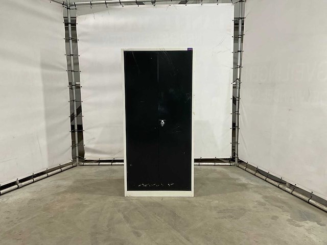 Metalen kast - afbeelding 3 van  5