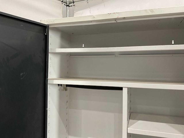 Metalen kast - afbeelding 5 van  6