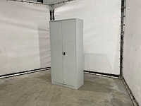 Metalen kast - afbeelding 1 van  5