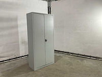 Metalen kast - afbeelding 2 van  5