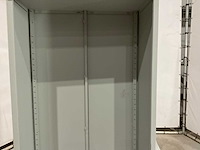 Metalen kast - afbeelding 4 van  5