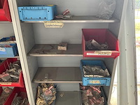 Metalen kasten met diverse schroeven (4x) - afbeelding 5 van  16