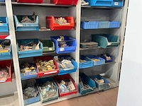Metalen kasten met inhoud (2x) - afbeelding 6 van  13