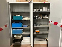 Metalen kasten met inhoud (2x) - afbeelding 1 van  8