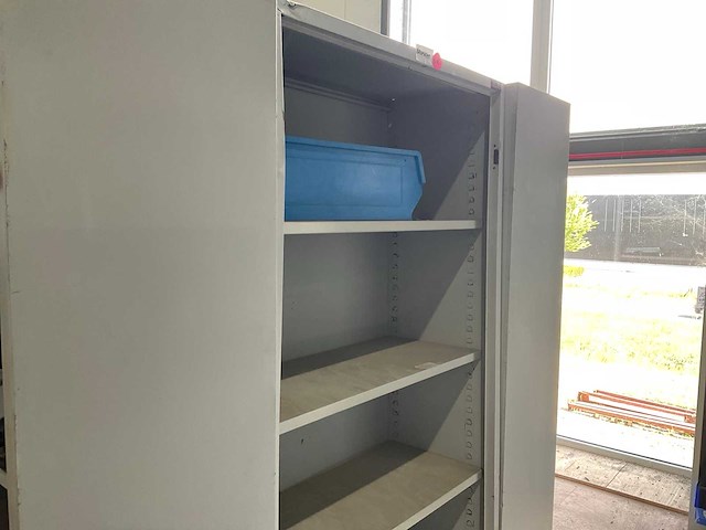 Metalen kasten met inhoud (4x) - afbeelding 5 van  13